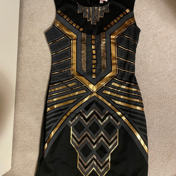 Romeo and Juliet Couture Dress - Picture 1 of 5
